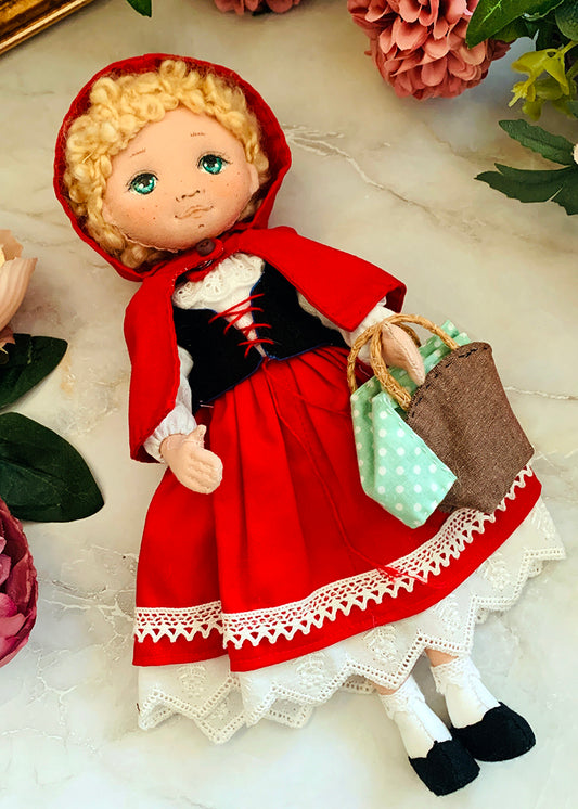 25cm Doll Pattern / (J) Little Red (Dress-Up)