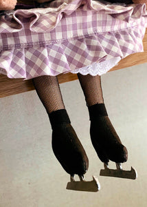 35cm doll Pattern / The Ice skating Girl (Face center seam)