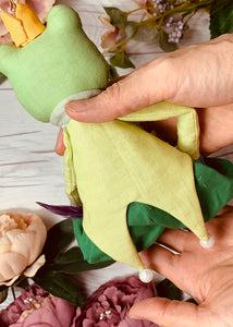 Easy Doll Pattern / Frog Prince