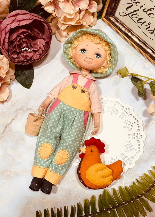 25cm Doll Pattern / (S) Little Farmer & Chicken (Dress-Up)