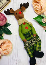 Load image into Gallery viewer, Easy Doll Pattern / Rudolph the Red-Nosed Reindeer
