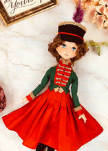 Load image into Gallery viewer, 35cm doll Pattern / The woman wearing a hat with feathers (Face center seam)
