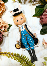 Load image into Gallery viewer, 25cm Doll Pattern / (S) Watch Rabbit (Dress-Up)
