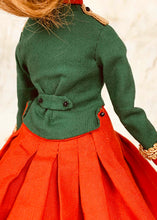 Load image into Gallery viewer, 35cm doll Pattern / The woman wearing a hat with feathers (Face center seam)
