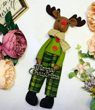 Load image into Gallery viewer, Easy Doll Pattern / Rudolph the Red-Nosed Reindeer
